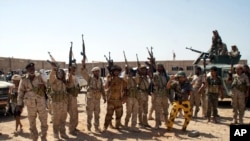 Giao tranh mới đây nằm trong một loạt các cuộc đụng độ nhỏ giữa quân đội Yemen và phiến quân Houthi.