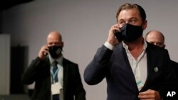Glumac Leonardo Dikaprio na klimatskom samitu UN u Glazgovu u Škotskoj 2. novembra 2021.