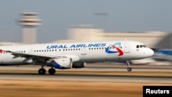 Arhva: Avion kompanijie Ural Erlajns polijeće sa aerodroma u Španiji, 29. jula 2018. godine. (Foto: Rojters/Paul Hanna)