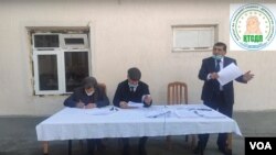 Khidirnazar Allakulov speaks at the "Truth and Development" Social Democratic Party's first convention at a private house in Tashkent region, Uzbekistan, March 8, 2021. (VOA)