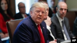 Predsednik SAD Donald Tramp na sastanku kabineta, 21. oktobar 2019