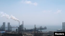 중국 랴오닝성 다롄의 항만 전경 (자료사진)