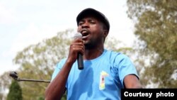 Murwiri wekodzero dzevanhu Itai Dzamara akapambwa musi waKurume 09, 2015.