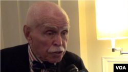 孔杰荣，纽约大学法学院教授 (美国之音赵江拍摄)