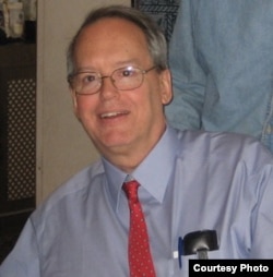 密苏里州立大学政治系教授郝志坚