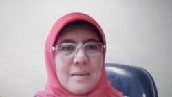 Pakar epidemiologi , Masdalina Pane, saat menjadi narasumber diskusi daring terkait kepercayaan masyarakat pada efektifitas vaksin Covid-19, Rabu (4/11), dalam tangkapan layar.