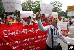 在马来西亚的缅甸人在吉隆坡抗议缅甸的密松水电站项目（2011年9月22日）