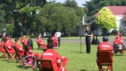 Presiden Joko Widodo menyampaikan apresiasinya kepada para atlet yang berpartisipasi di ajang Paralimpiade Tokyo 2020 dalam sebuah pertemuan di Istana Kepresidenan di Bogor, Jawa Barat, pada 17 September 2021. (Foto: Biro Pers Sekretariat Presiden/Lukas)