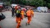 Tim SAR tiba di tambang batu bara di Kotamadya Chongqing, China barat daya, 27 September 2020. Sedikitnya 10 orang tewas dan enam hilang setelah kecelakaan tambang batu bara di Kota Pingdingshan, di China tengah, pada 12 Januari 2024. (Foto: Ilustrasi via AP)