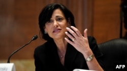 资料照片：美国疾病控制与预防中心（CDC）主任瓦伦斯基在参议院作证（2021年5月19日）