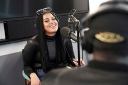 Amani Al-Khatahtbeh, pendiri MuslimGirl.com, 20 Desember 2019. (Foto: AP)