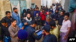 سازمان گزارشگران بدون مرز گفته است که خبرنگاران افغان به دلیل ترس از طالبان به پاکستان فرار کردند و بازگرداندن اجباری این خبرنگاران به افغانستان جان آنها را به خطر می‌اندازد.