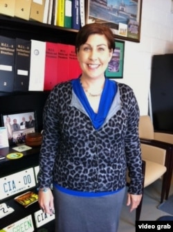 马州监狱产业公共信息部官员蕾纳塔•西尔格。（视频截图）