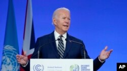 Presiden Amerika Serikat Joe Biden menyampaikan sambutan pada KTT Iklim (COP26) di Glasgow, Skotlandia, 1 November 2021. (AP Photo/Evan Vucci)