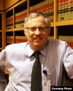 “美国犹太人委员会”法律顾问马克•斯特恩(Marc D. Stern) (本人提供)