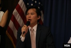 黄国昌 台湾中央研究院法律学研究所研究员（美国之音 钟辰芳拍摄）