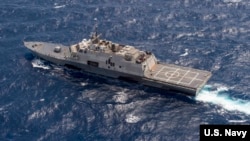 Tàu chiến USS Fort Worth (LCS 3) của Mỹ hiện diện trên biển Đông.