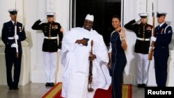 Yahya Jammeh da uwargidansa Zineb Jammeh, a fadar white House bara.