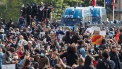 Protesti u Parizu (Foto: Rojters/Charles Platiau)