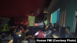 PMI langsung menerjunkan relawan di lokasi bencana di Pandeglang, Banten (foto: Courtesy Humas PMI)