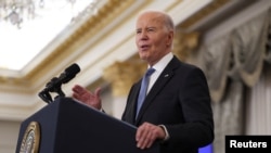 Predsednik Džo Bajden drži govor u Stejt departmentu 13. januara 2025. 