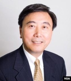 前美国乔治华盛顿大学旅游系系主任的商学院教授于良