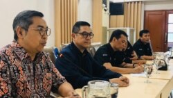 Tim O-Channel TV menemui Komisi Penyiaran Indonesia (KPI) Pusat untuk menjelaskan insiden komentator yang menyampaikan pernyataan seksis, Senin, 9 Maret 2020. (Foto: KPI Pusat)