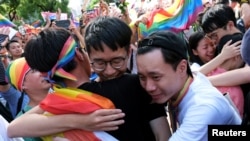 Slavlje povodom ozakonjenja istopolnih brakova