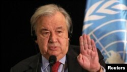 Kala mokonzi ya ONU, Antonio Guterres, na Beirut, Liban, 21 décembre 2021.