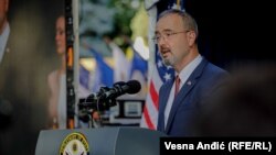 ARHIVA - Ambasador Entoni Godfri tokom proslave 4. jula Dana nezavisnosti SAD u Beogradu (Foto: RFE/RL/Vesna Anđić)