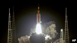 Lansianje rakete u okviru misije Artemis, Kejp Kanaveral, 16. novembar 2022.