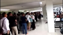 中国工人在塞班岛机场