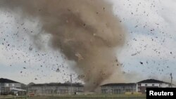 Nevrijeme u Grinvudu, u Indijani (Foto: Reuters/Eric Ford via TMX)