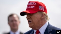 Bivši predsednik Donald Tramo u Atlanti, 10. april 2024. (AP /Jason Allen)
