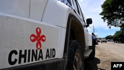 Mobil patroli polisi, bantuan pemerintah China di Honiara, ibu kota Kepulauan Solomon, 18 April 2024. (Saeed KHAN / AFP)