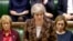 英国首相特蕾莎·梅12号到议会下院讲话