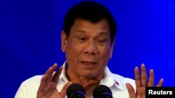 Presiden Filipina Rodrigo Duterte mengancam Filipina akan meninggalkan ICC (foto: dok). 