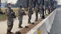 Pripadnici Nacionalne garde u Vašingtonu ( Foto: VOA, Milan Nešić)