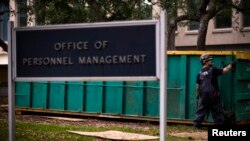 Pemerintah AS, Jumat (6/11) mengatakan bahwa pasar tenaga kerja yang naik tajam pada Oktober, menambahkan 271.000 pekerjaan lagi setelah pertumbuhan lapangan kerja lemah selama tiga bulan (Foto: ilustrasi).