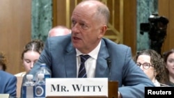 Endrju Viti, izvršni direktor kompanije „United Health Group“ tokom pretresa u Senatu, 1. maja 2024. godine. (Foto: Reuters/U.S. Senate/Handout)