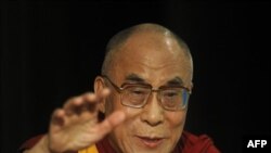 Đức Đạt Lai Lạt Ma đến Pháp để thuyết giảng về thiền