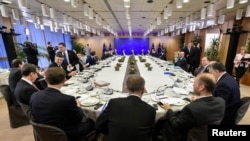 欧盟成员国领导人在布鲁塞尔举行峰会