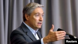 资料照：加拿大外长商鹏飞