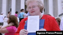 Advokatica Sara Vedington ispred Vrhovnog suda SAD