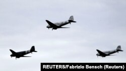 Avioni Daglas C-47 korišćeni u operaciji Vazdušni most nad Berlinom