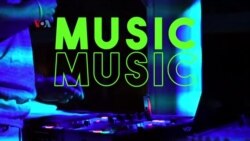 VOA Border Crossings: Adeline, Native Deen dan Kristen D