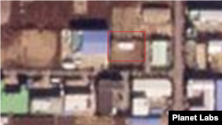 개성공단 중심부의 한 공터에 등장한 하얀색 물체(사각형 안). 사진=Planet Labs