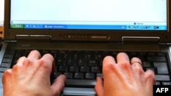 Khi các “còm sĩ” trở thành một lực lượng đáng sợ