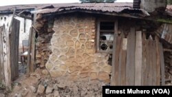 Ndako moko esali nzela nsima na konigasama ya mabele na Sud-Kivu, 7 aout 2015