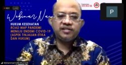 Ketua Pengurus Besar Ikatan Dokter Indonesia (IDI), Mohammad Adib Khumaidi (VOA/Petrus Riski).